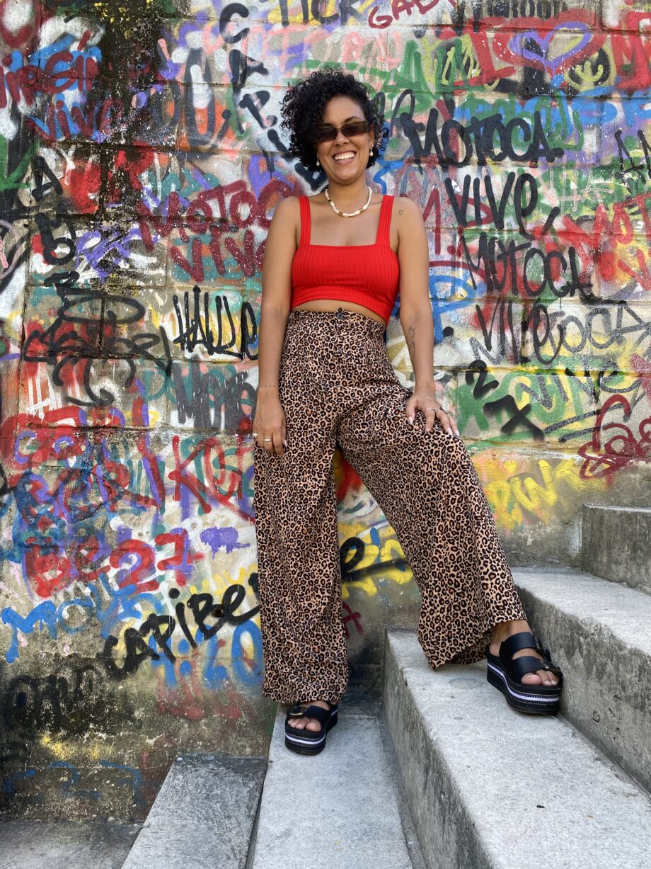 Calça Pantalona Onça