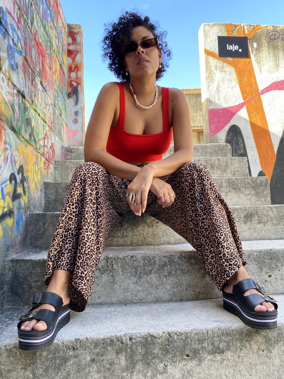 Calça Pantalona Onça